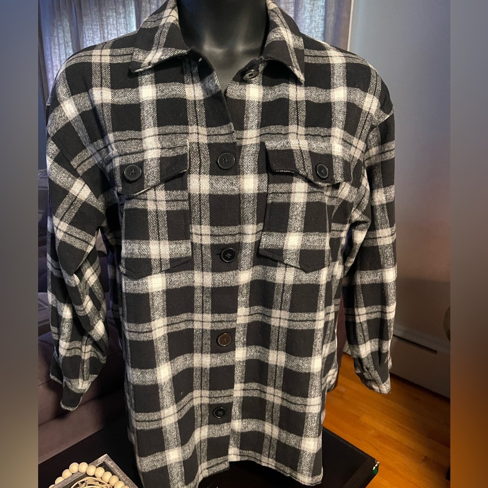 Forever 21 Black & White Flannel Shirt